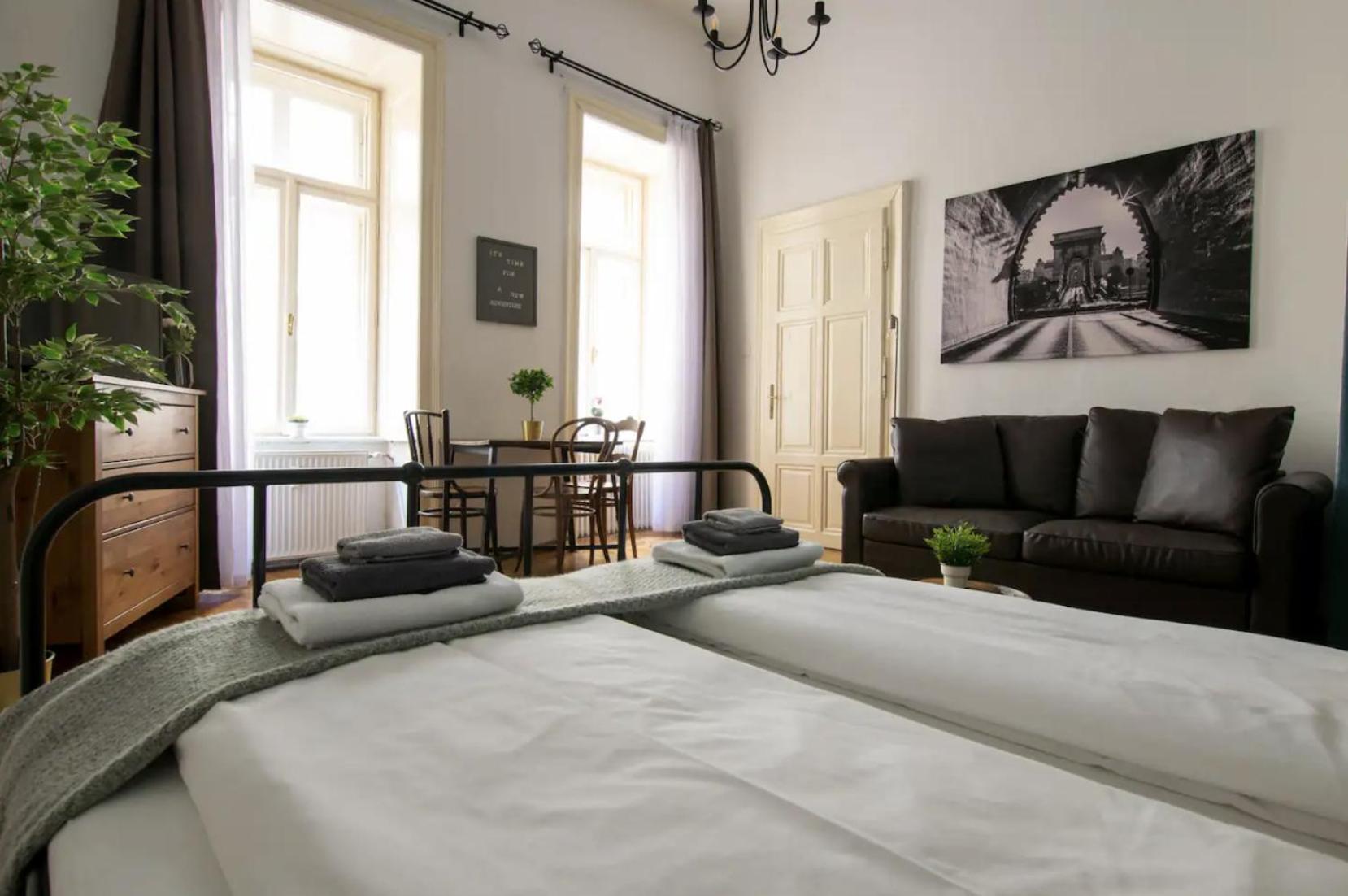 Standard By Hi5 - Charming Apartment